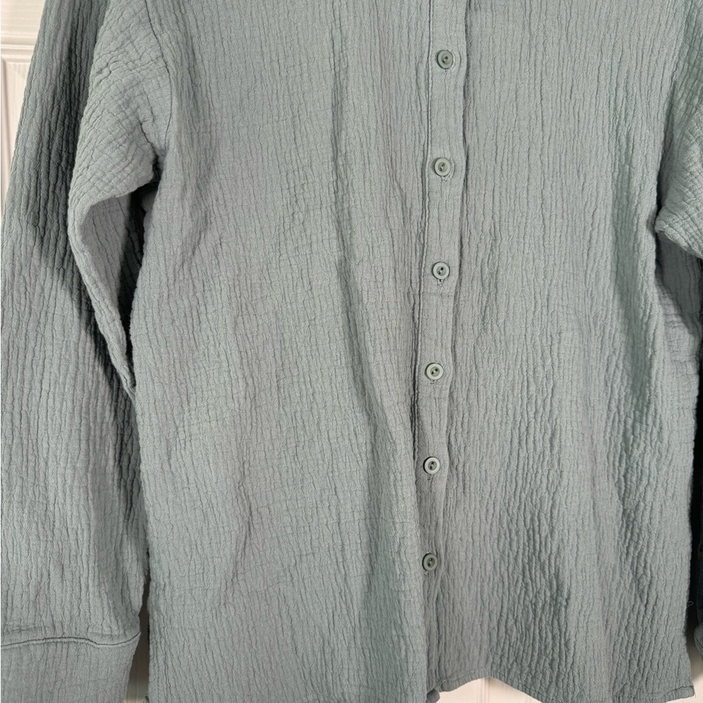 Sadie & Sage Sage Green Button Up Long Sleeve Cri… - image 2